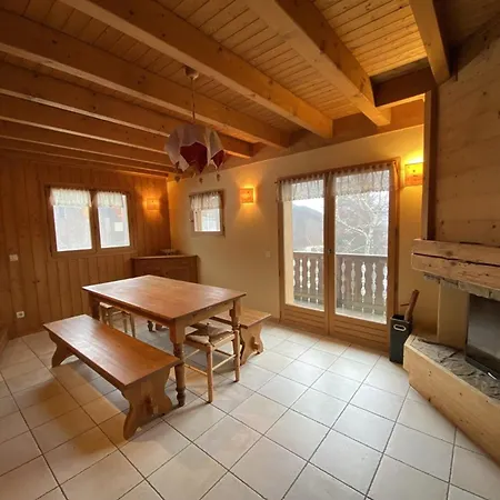 Chalet Cosy 9 Pers, 100m Des Pistes Et 300m Des Commerces, Avec Wifi Et Balcon Sud-ouest - Fr-1-733-152 Chalet Crest-Voland