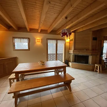 Chalet Cosy 9 Pers, 100m Des Pistes Et 300m Des Commerces, Avec Wifi Et Balcon Sud-ouest - Fr-1-733-152 Crest-Voland